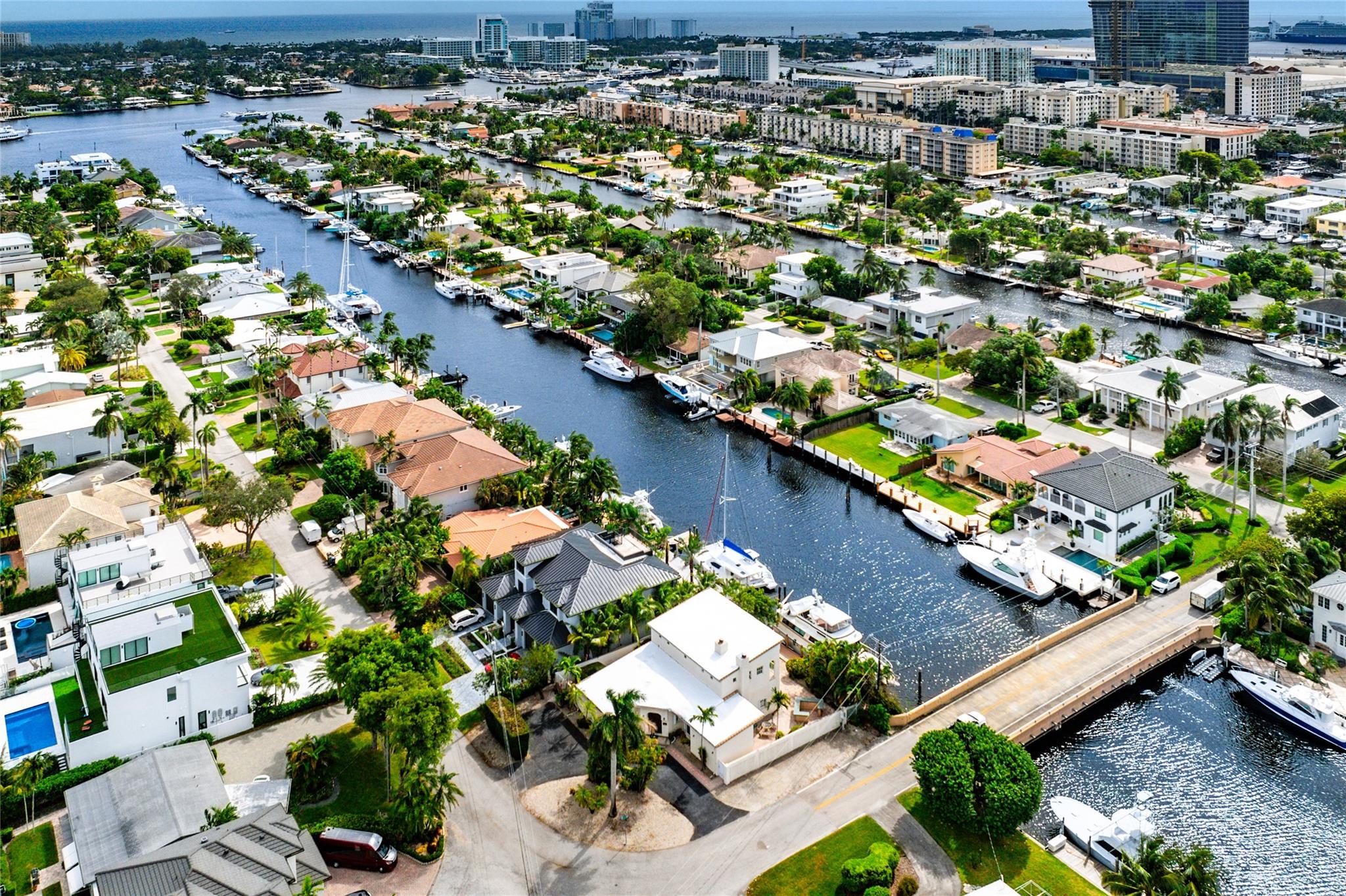 Lauderdale Harbors Sec A - Residential