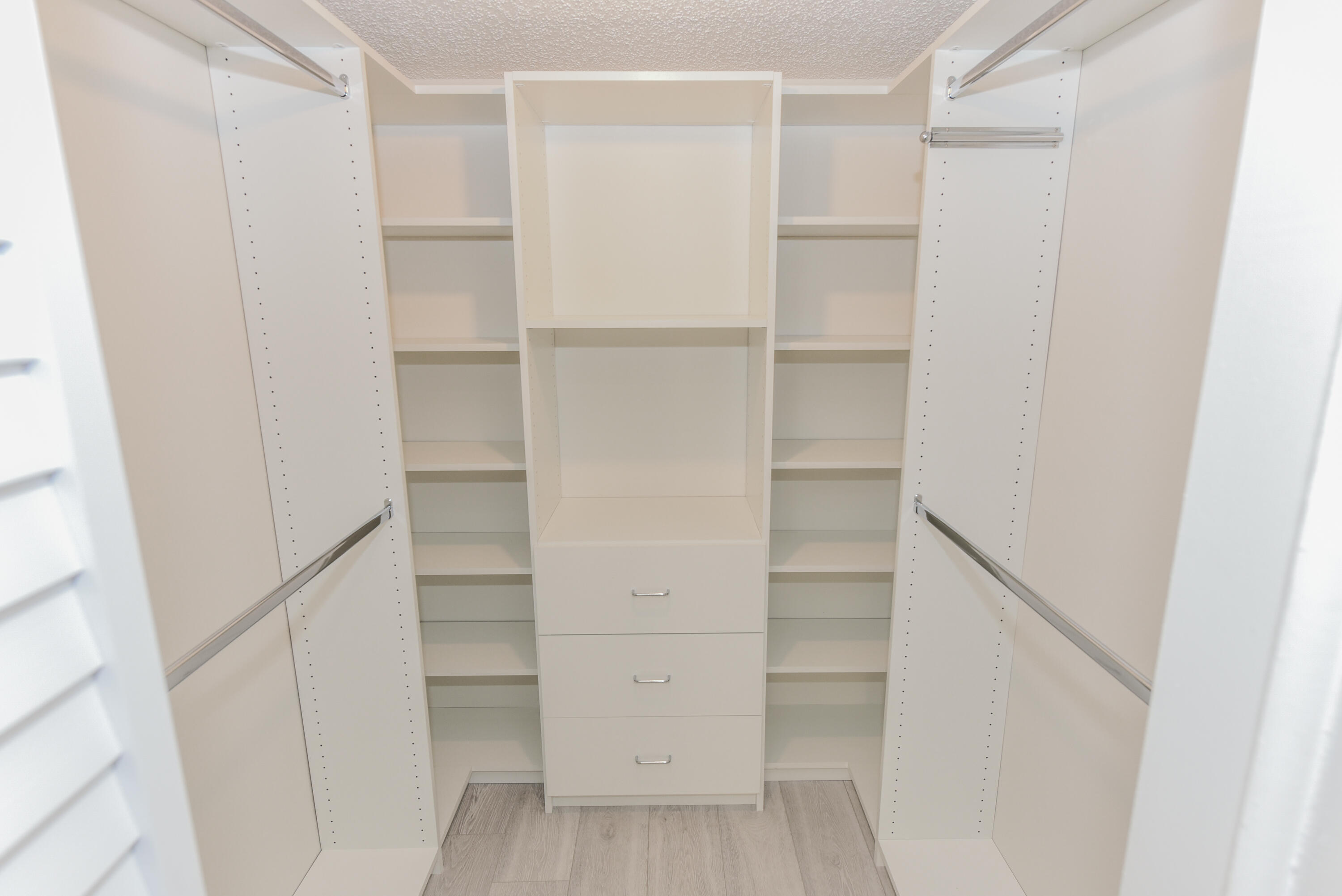 WOODLET CONDO - Residential Lease