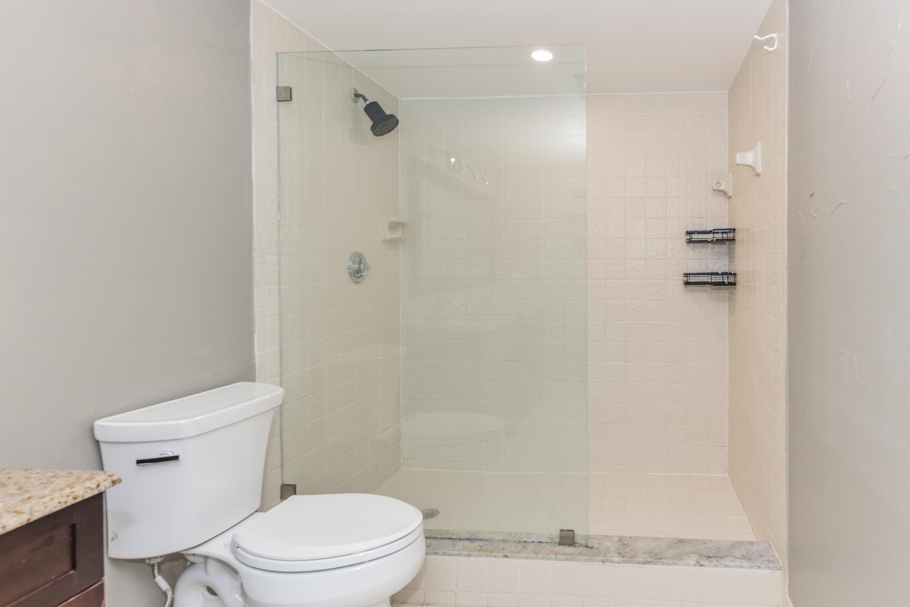 WOODLET CONDO - Residential Lease