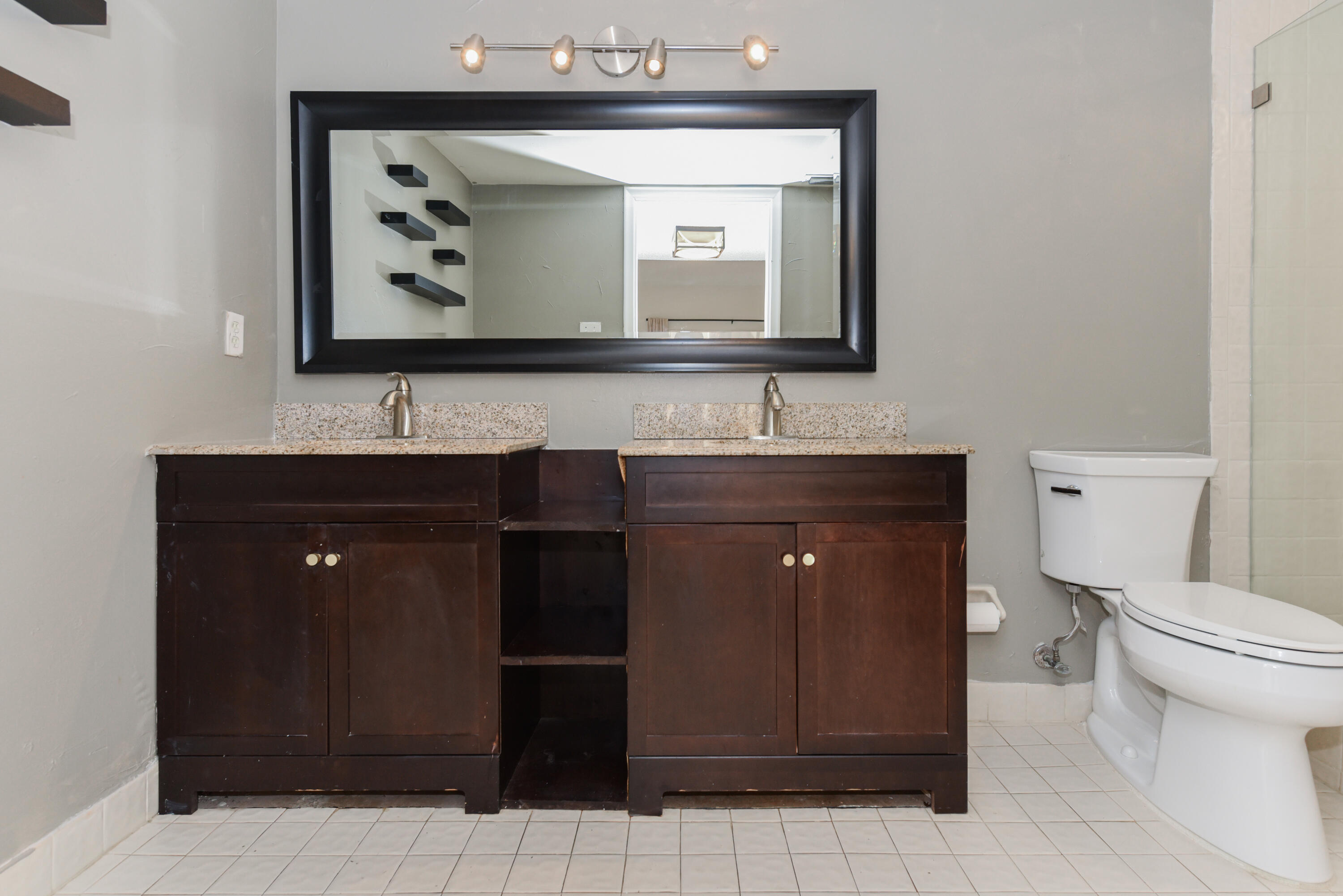 WOODLET CONDO - Residential Lease