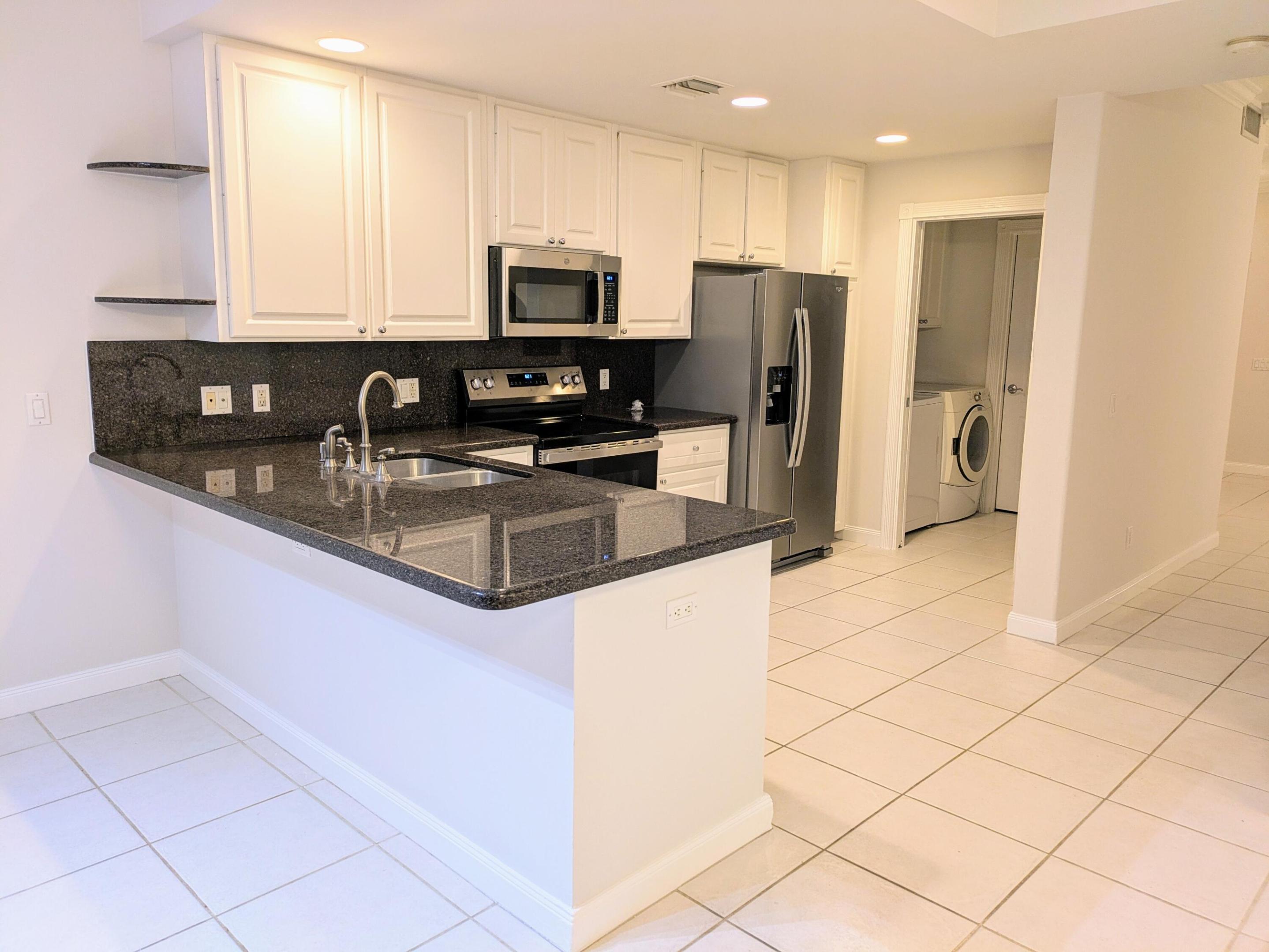 CAMBRIDGE AT ABACOA - Residential