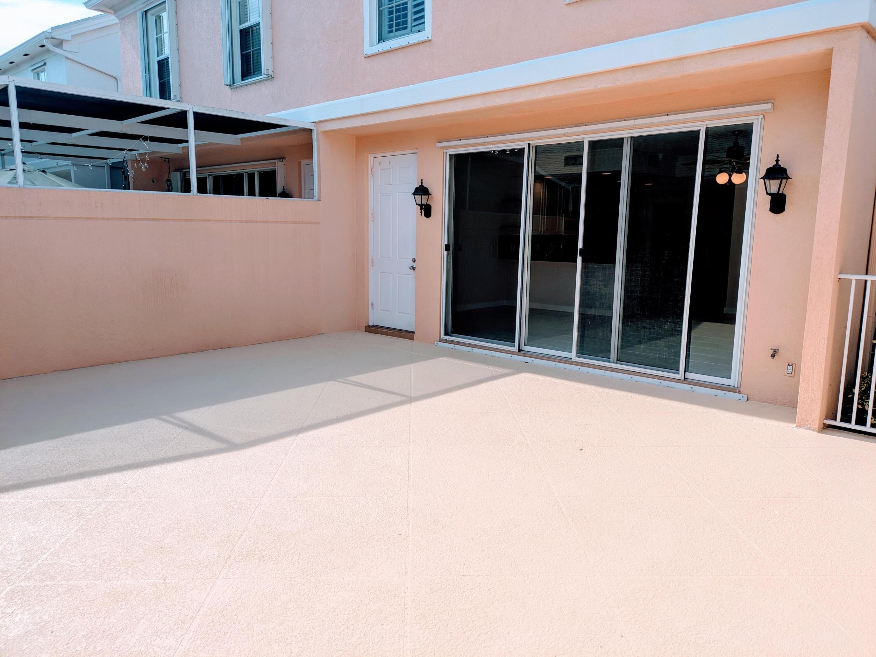 CAMBRIDGE AT ABACOA - Residential