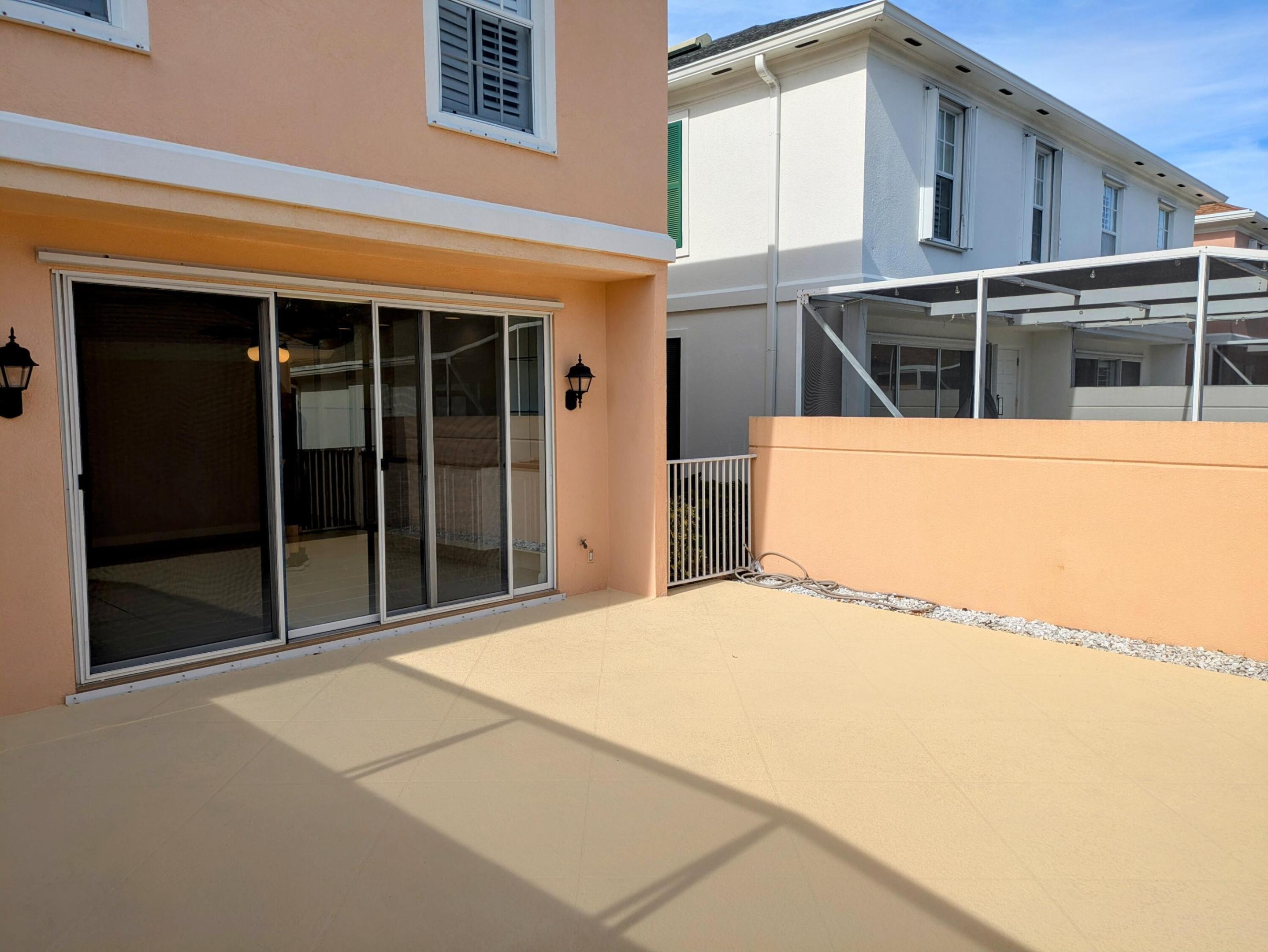 CAMBRIDGE AT ABACOA - Residential