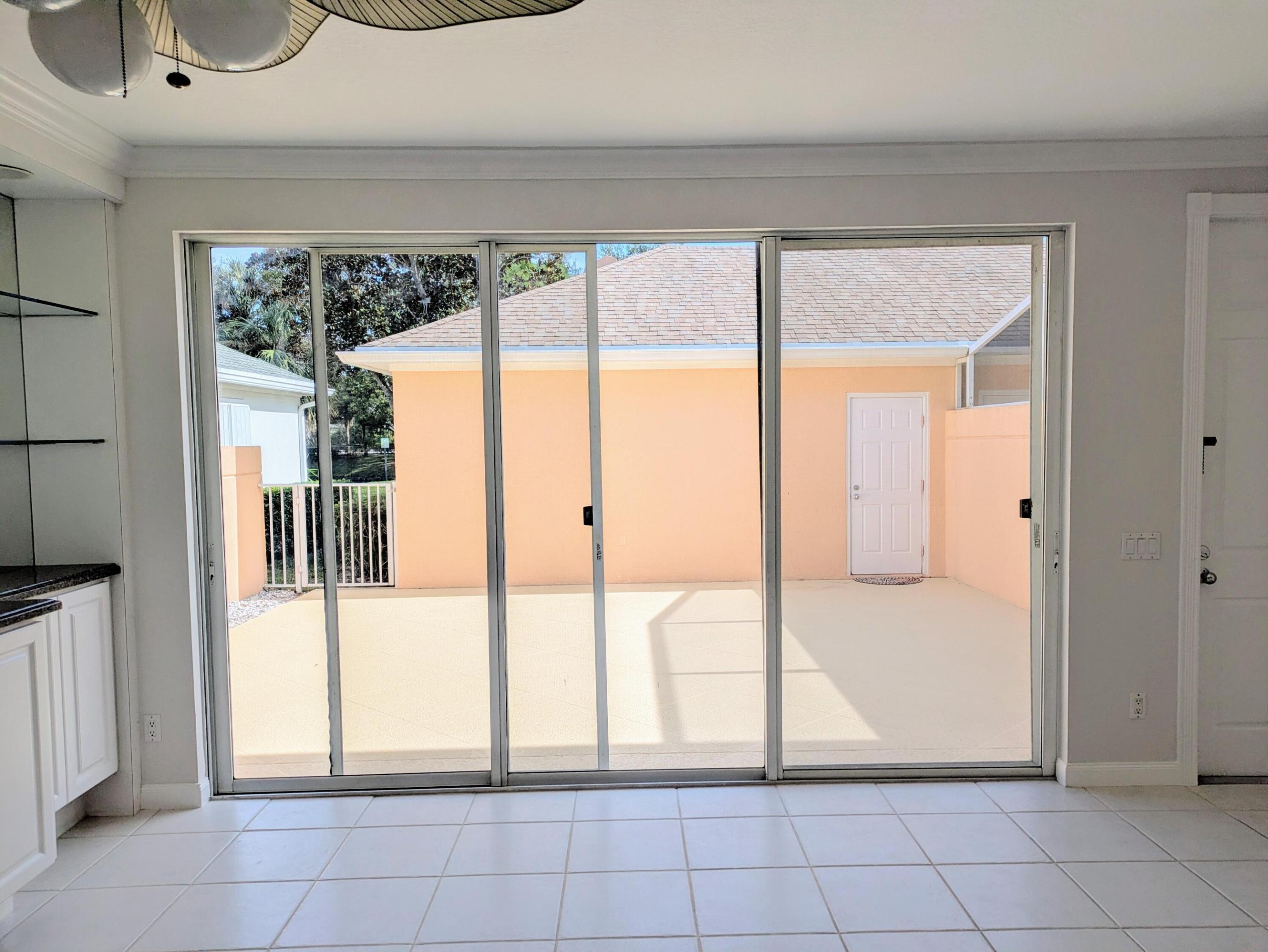 CAMBRIDGE AT ABACOA - Residential