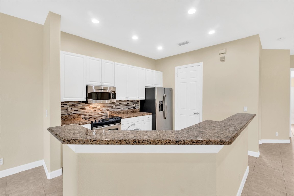 8035 NW 127th Lane 3E