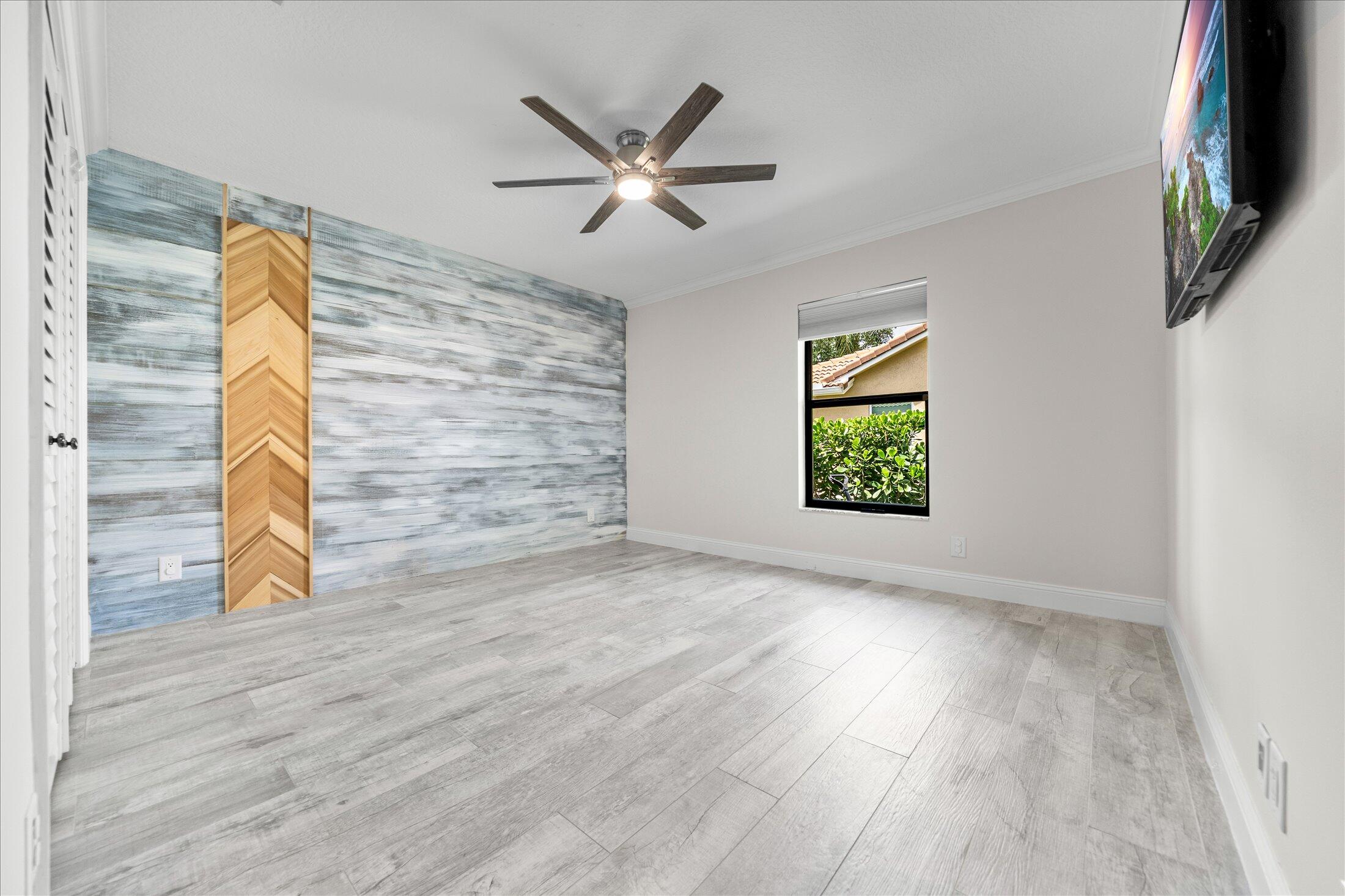 PINE RIDGE - Residential