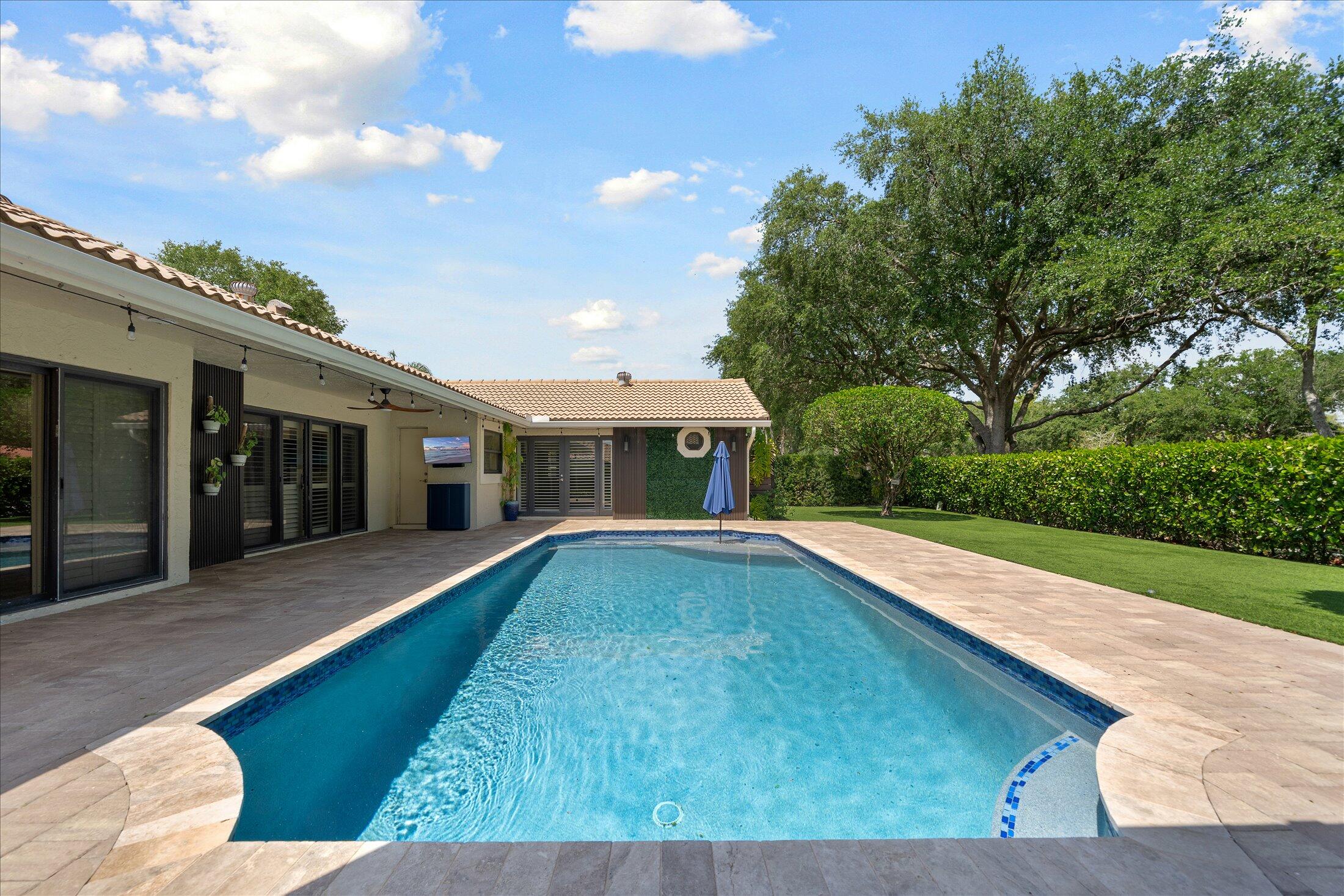 PINE RIDGE - Residential