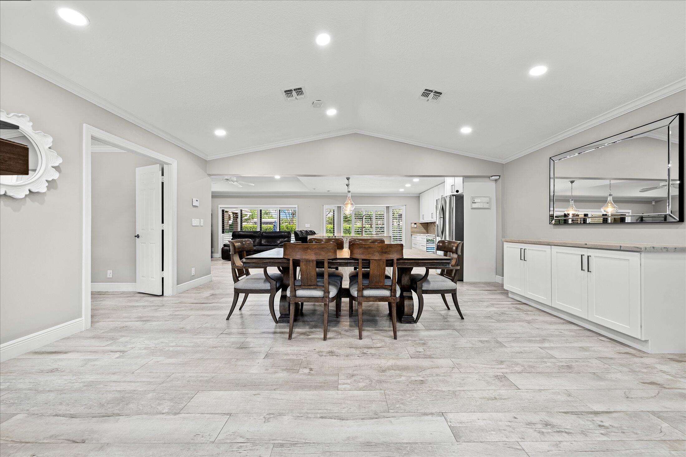 PINE RIDGE - Residential