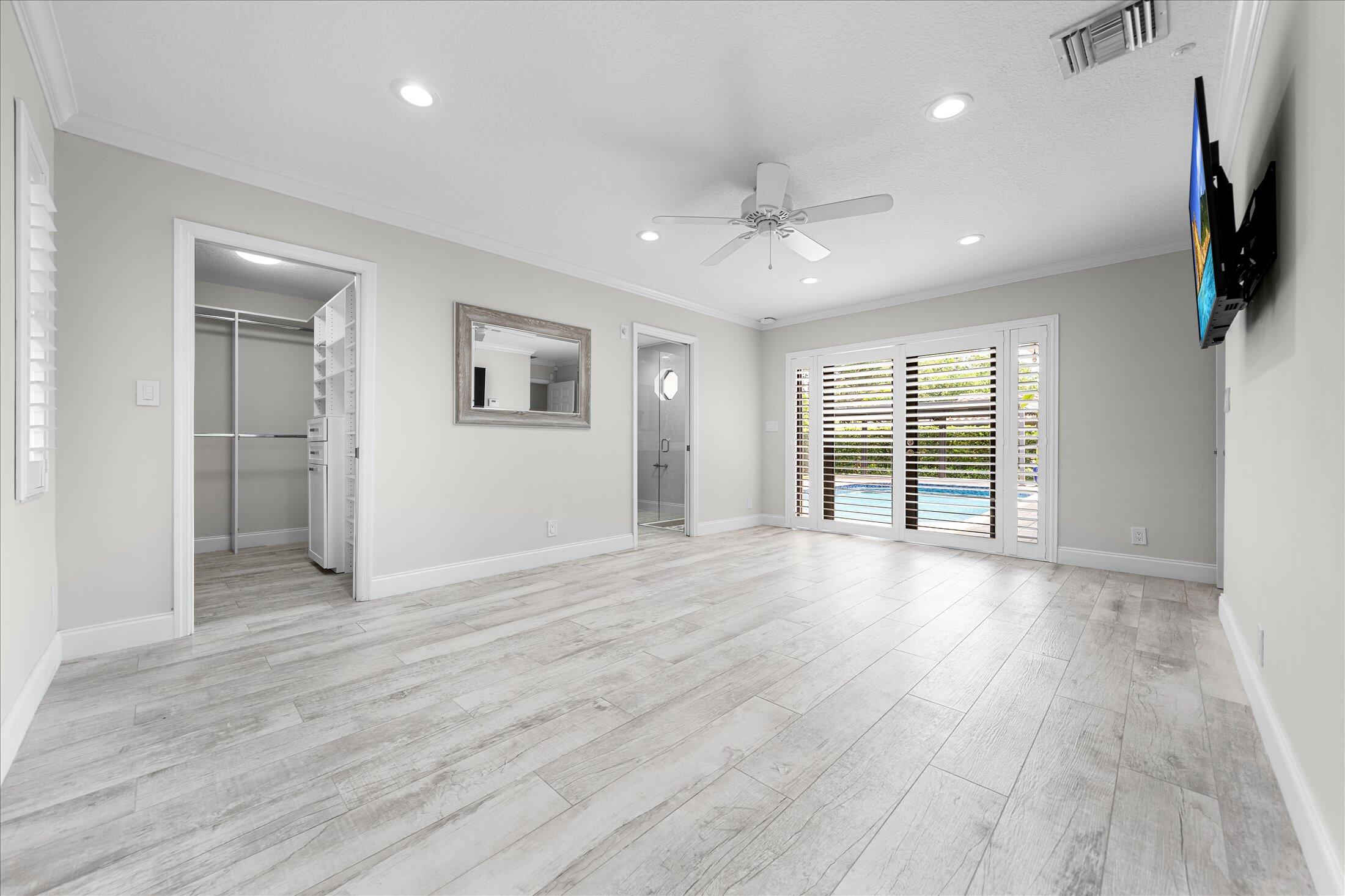 PINE RIDGE - Residential