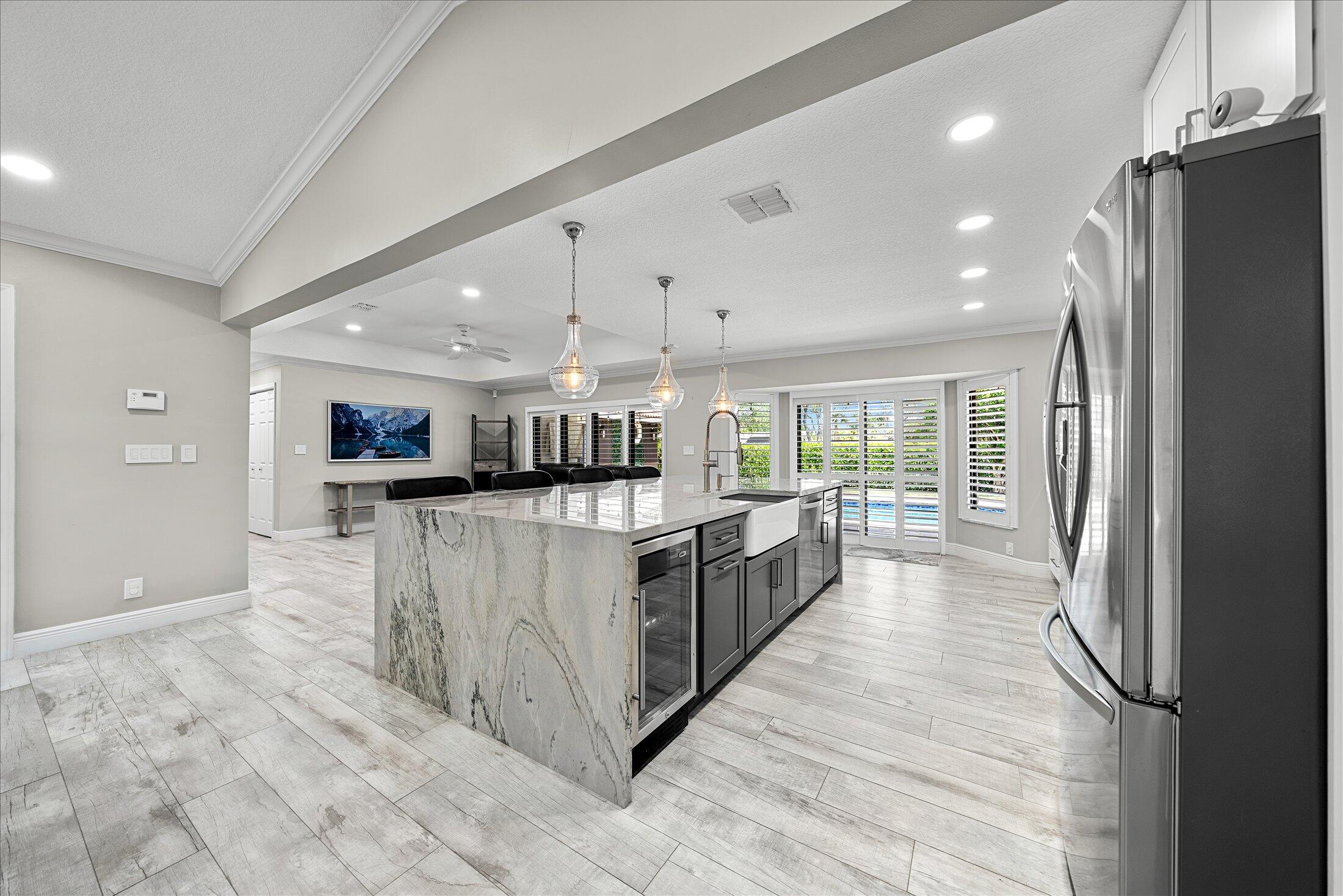 PINE RIDGE - Residential