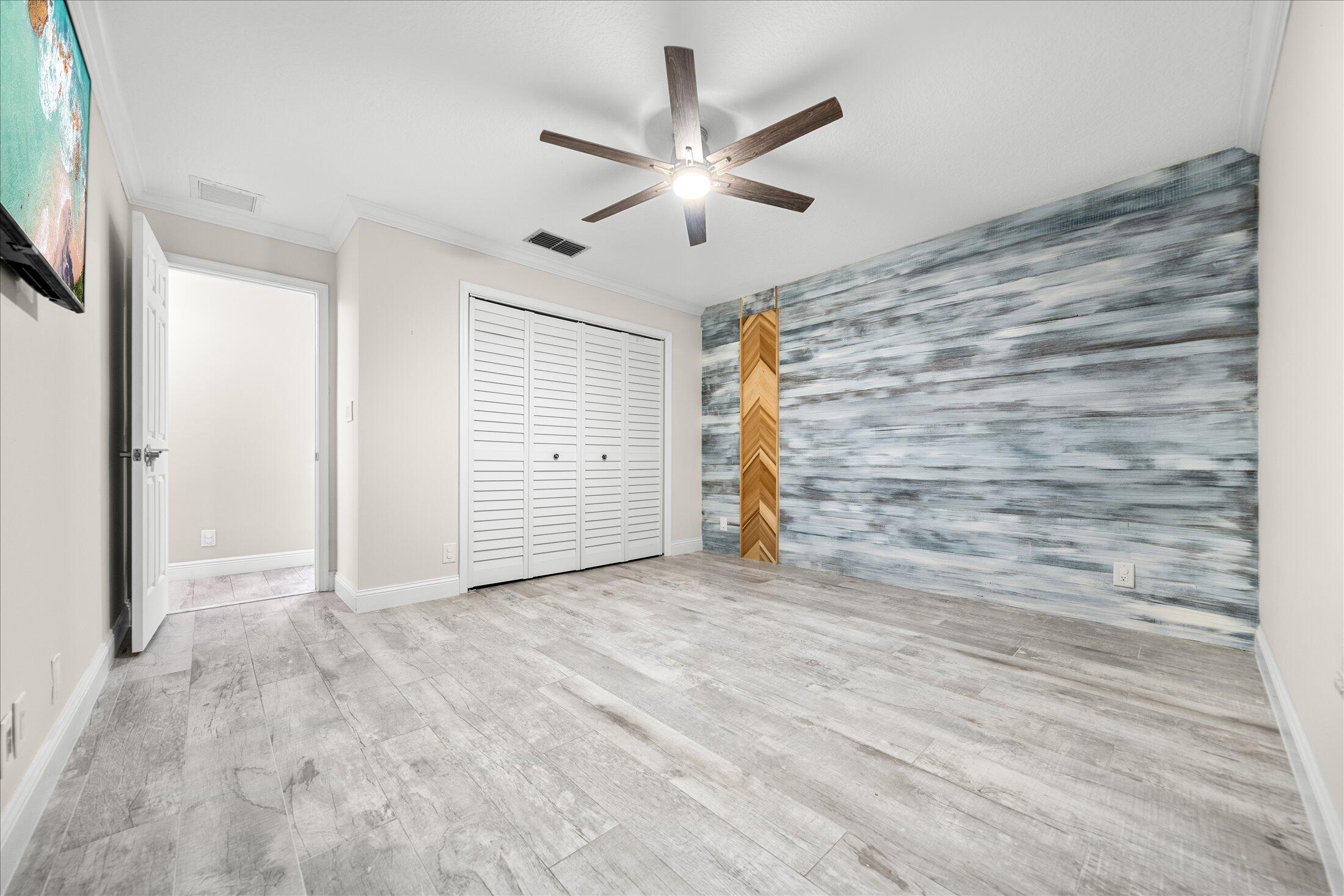 PINE RIDGE - Residential