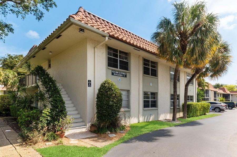 BOCA LINDA CONDO - Residential
