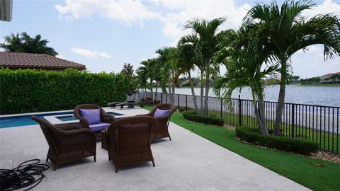 Single Family Residence in Parkland FL 8781 Lakeview Dr Dr 22.jpg