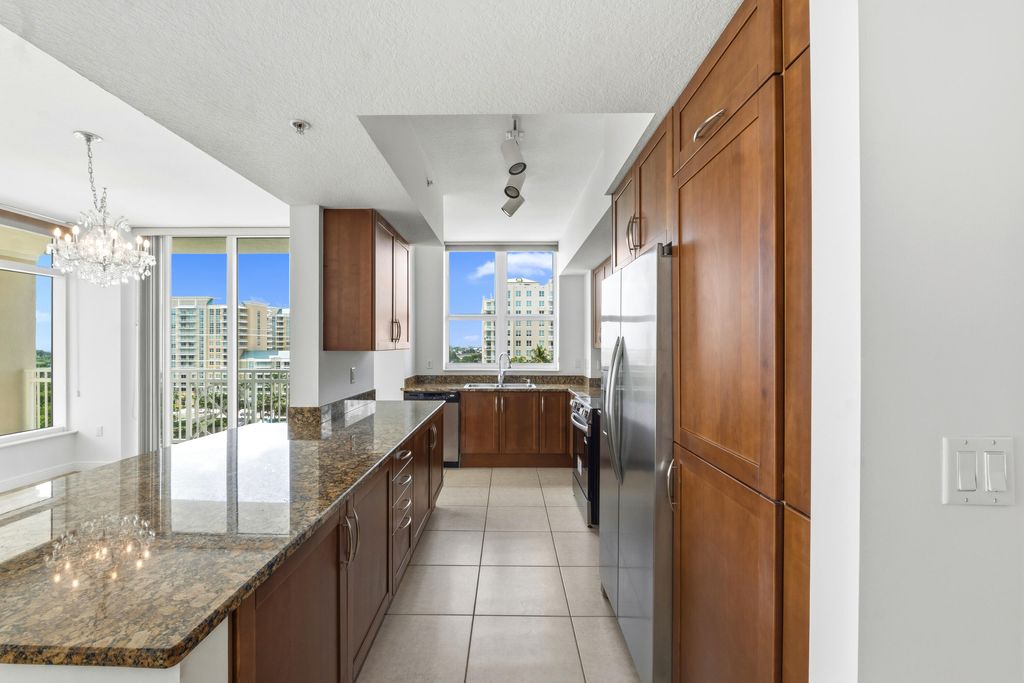 Photo of 450 N FEDERAL Highway #911, Boynton Beach, FL 33435 (MLS # B26053887)