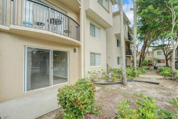 GRAND VIEW AT CRESTWOOD C - Residential Lease