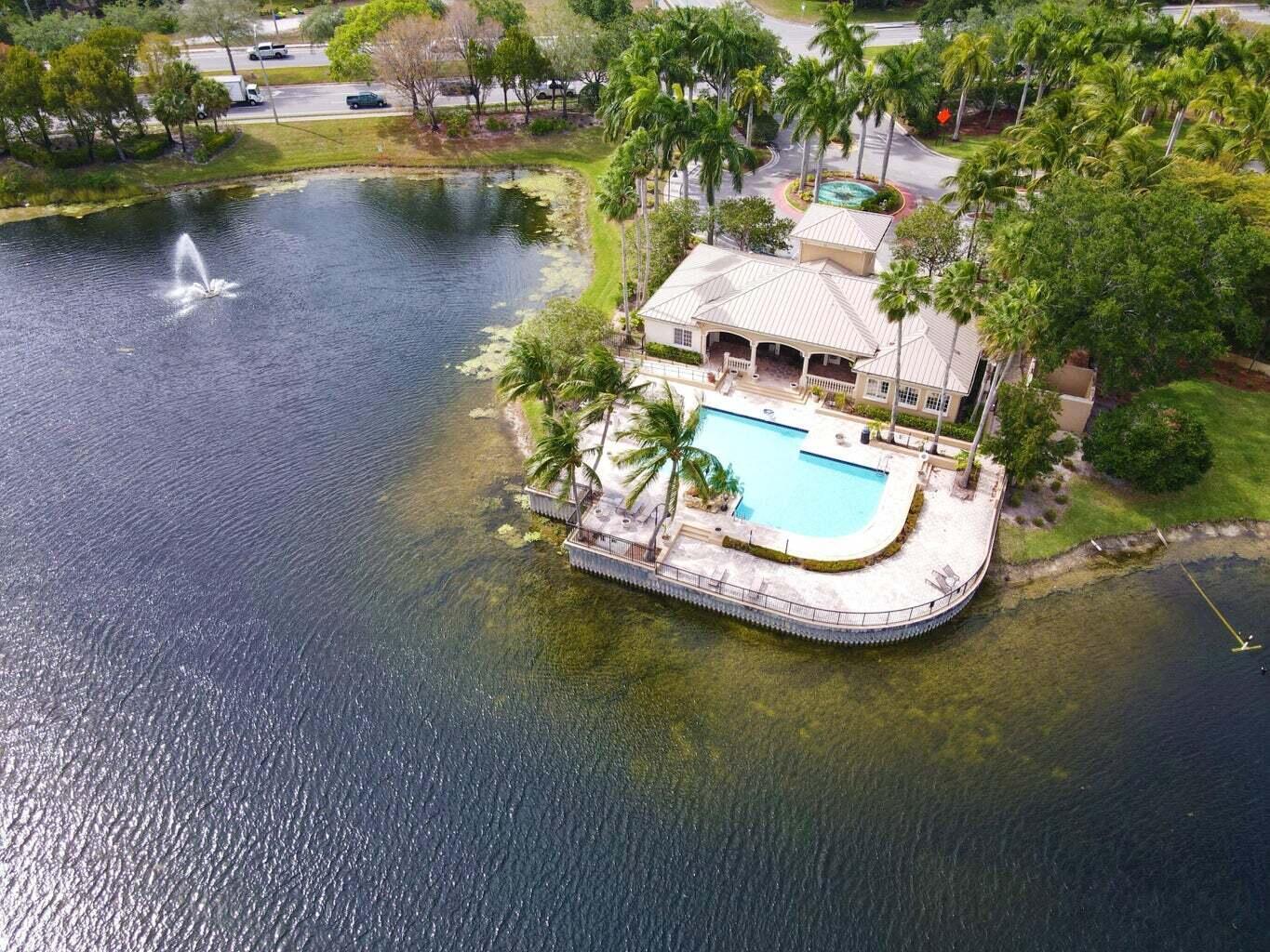 GRAND VIEW AT CRESTWOOD C - Residential Lease