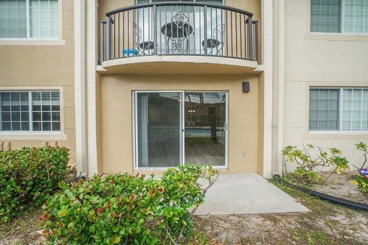 GRAND VIEW AT CRESTWOOD C - Residential Lease