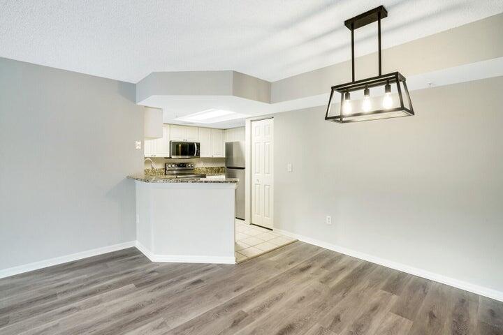 GRAND VIEW AT CRESTWOOD C - Residential Lease