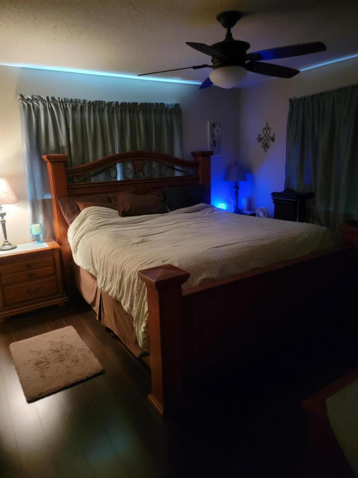 Shoreline - Residential