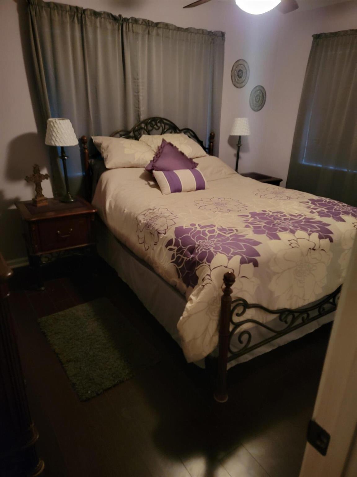 Shoreline - Residential