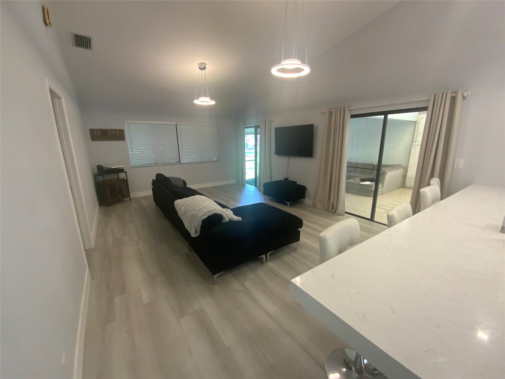 1795 Satinwood Cr Circle 1795