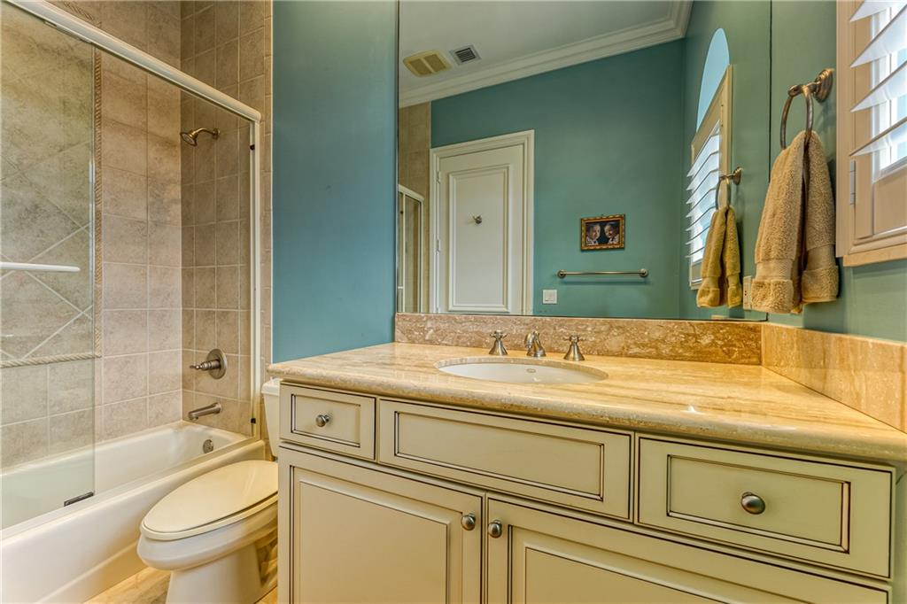 Hillsboro Isles 29-4 B - Residential