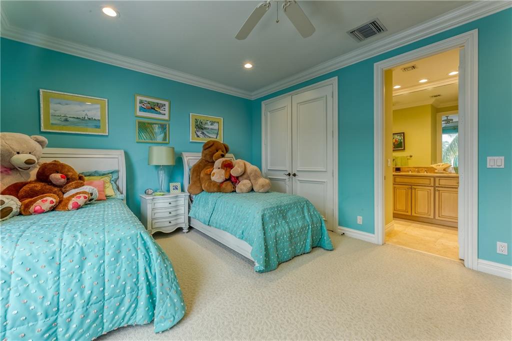 Hillsboro Isles 29-4 B - Residential