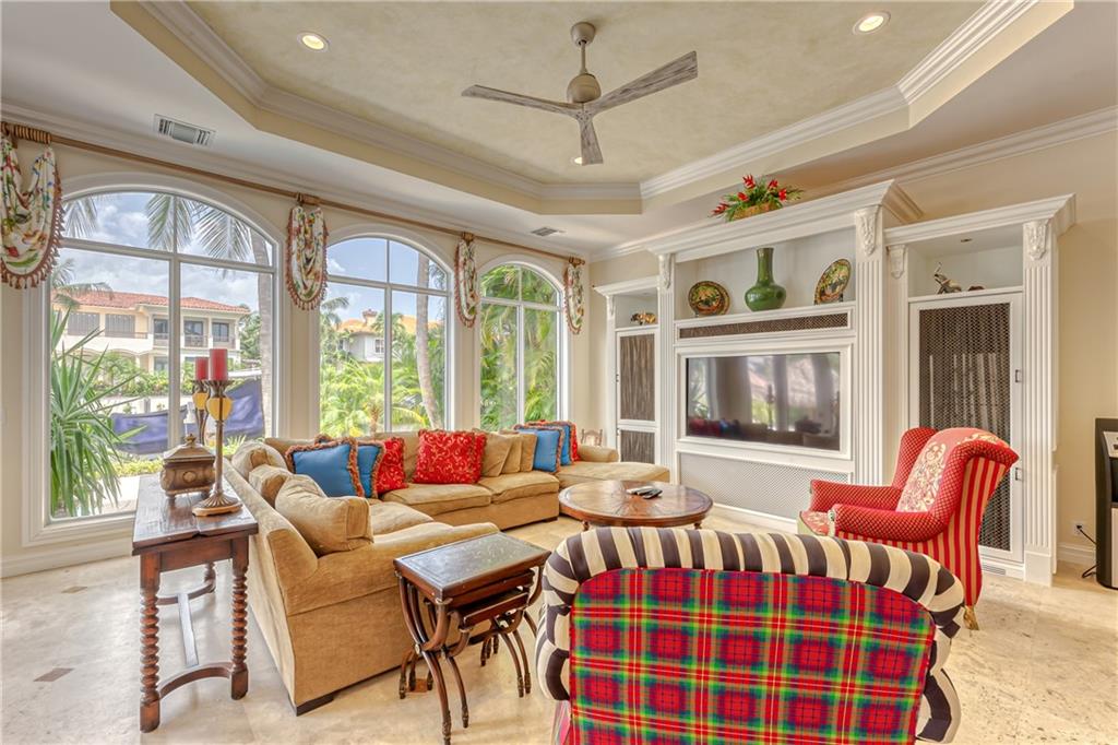 Hillsboro Isles 29-4 B - Residential