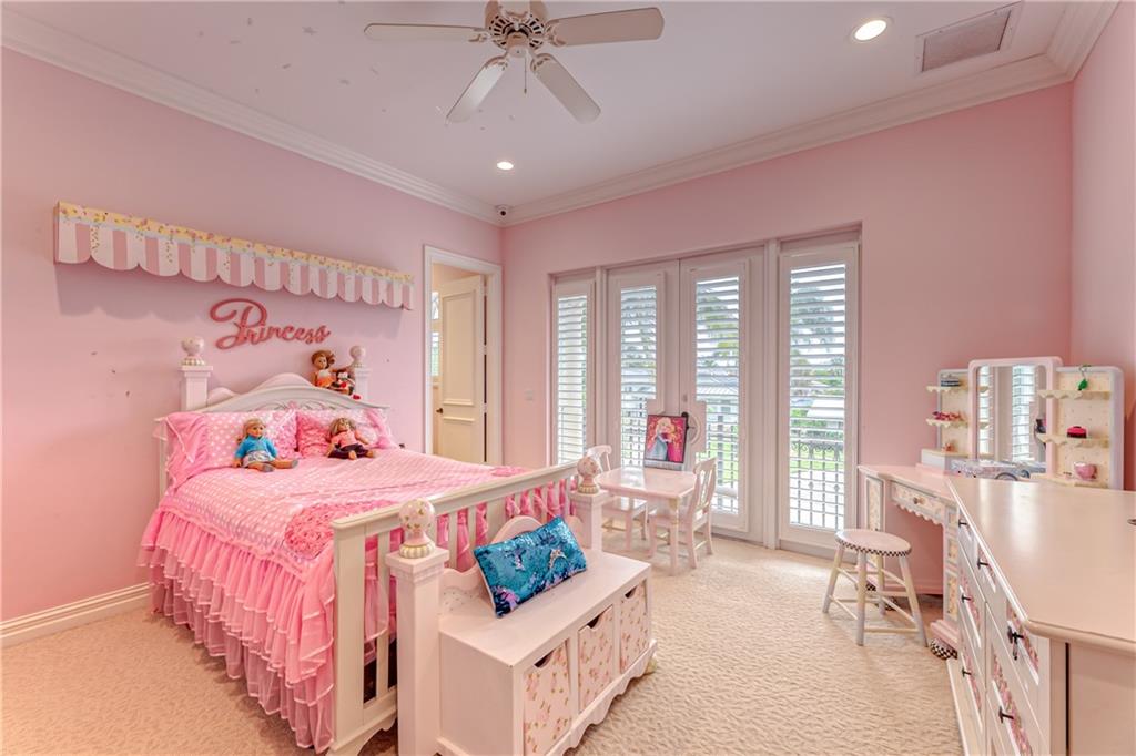 Hillsboro Isles 29-4 B - Residential