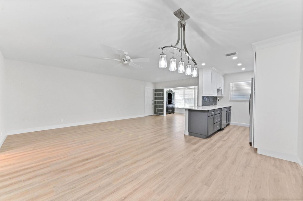 Photo of 1187 S South Drive Circle #C, Delray Beach, FL 33445 (MLS # R11050166)