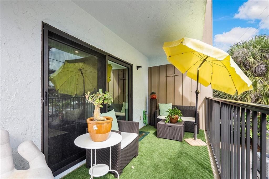 OCEAN VIEW CONDO - Residential