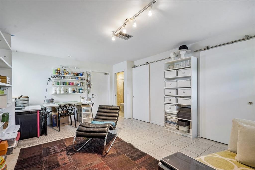 OCEAN VIEW CONDO - Residential