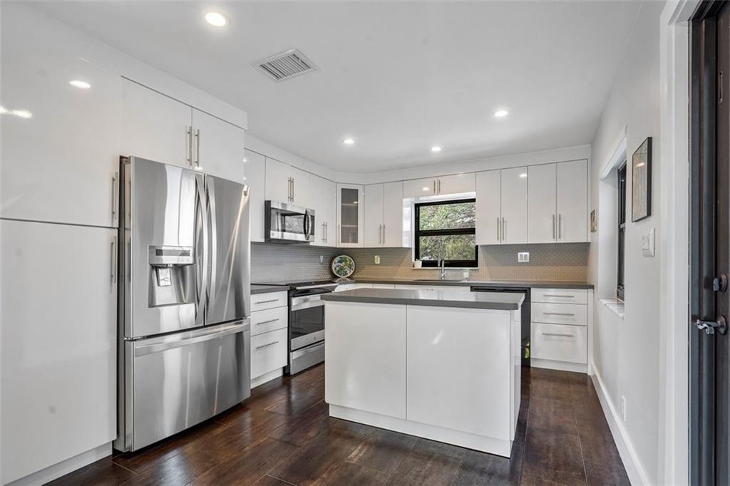 OCEAN VIEW CONDO - Residential