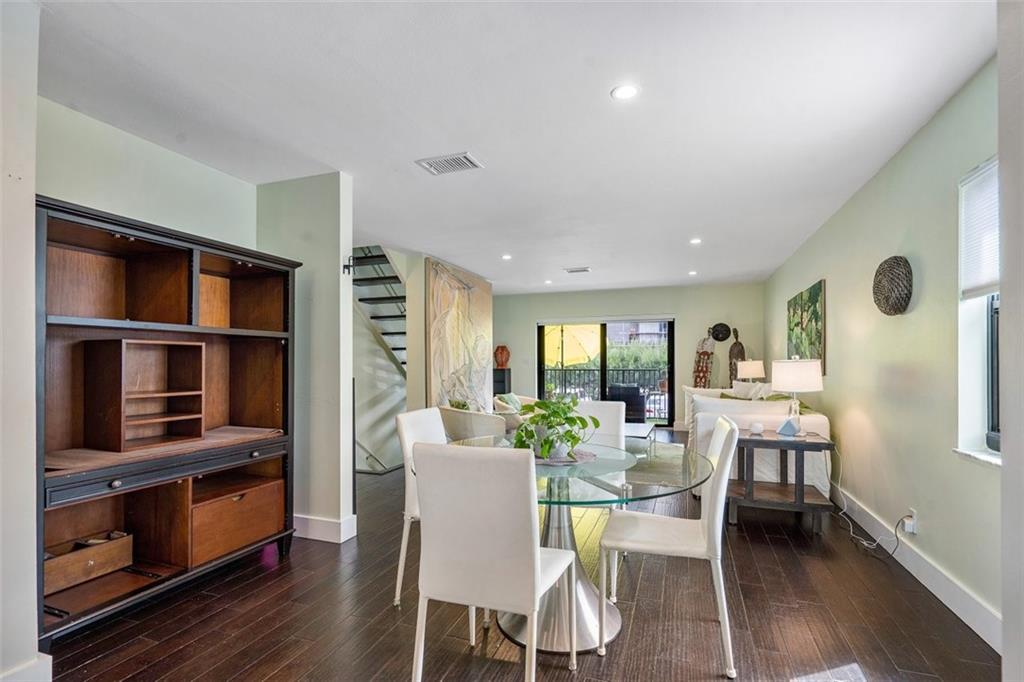 OCEAN VIEW CONDO - Residential