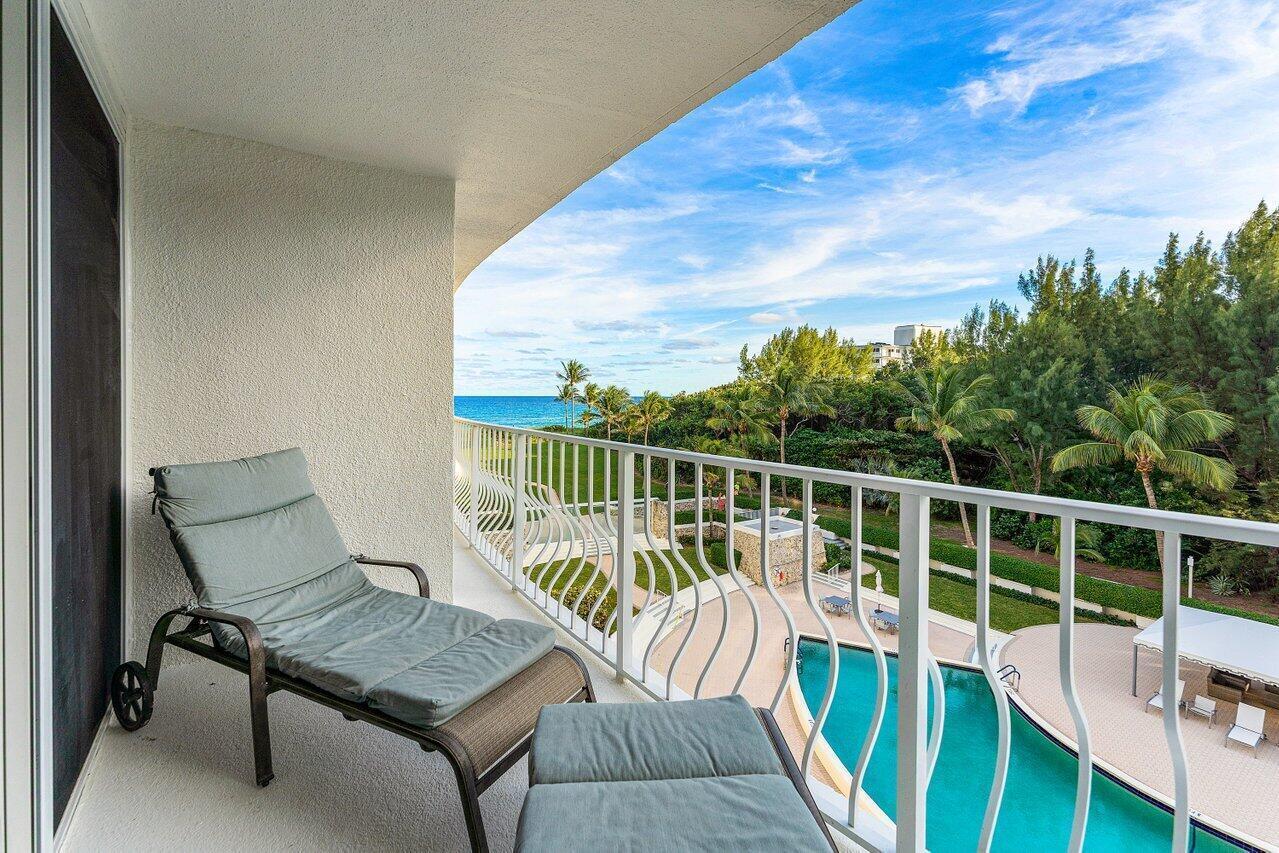 2774 S Ocean Boulevard 409, Palm Beach, FL, 33480/$925,000 1 2774 S Ocean Boulevard 409