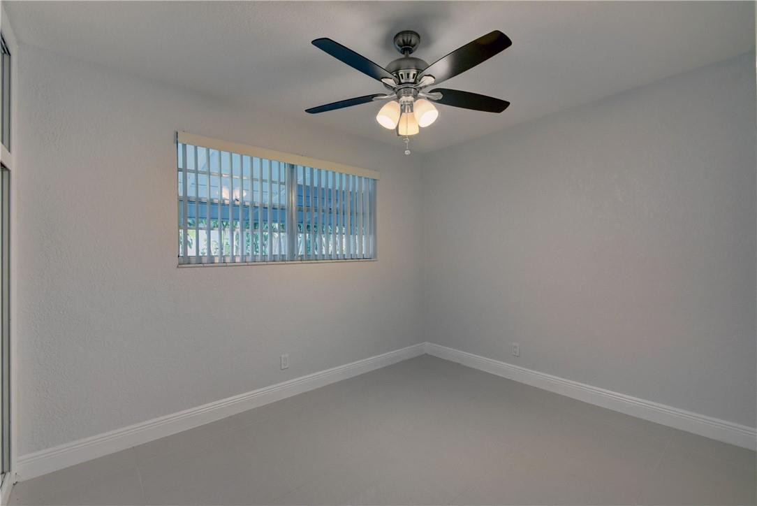 Fleetwood Manor 47-28 B - Residential