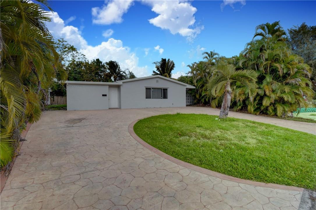 Fleetwood Manor 47-28 B - Residential