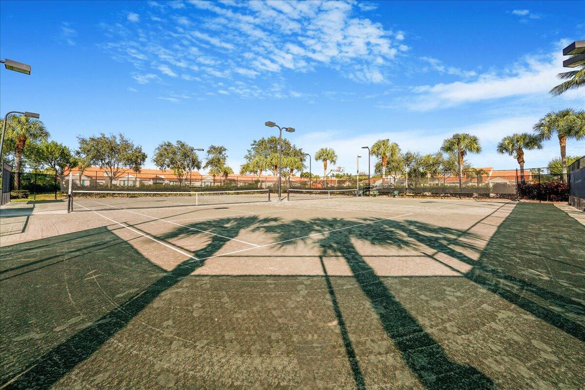 FLORAL LAKES 1 - Residential