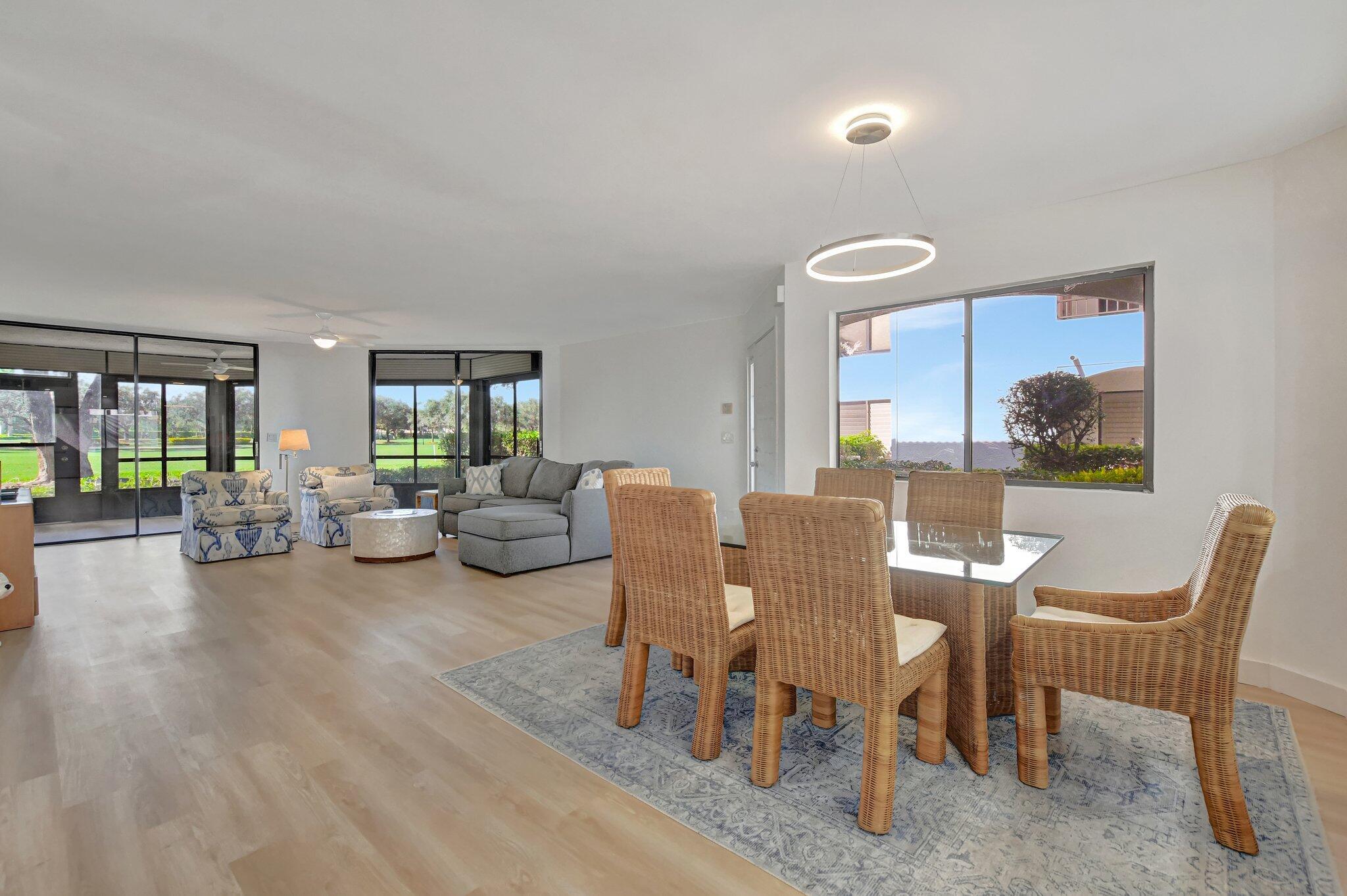 15339 Strathearn Drive 10602