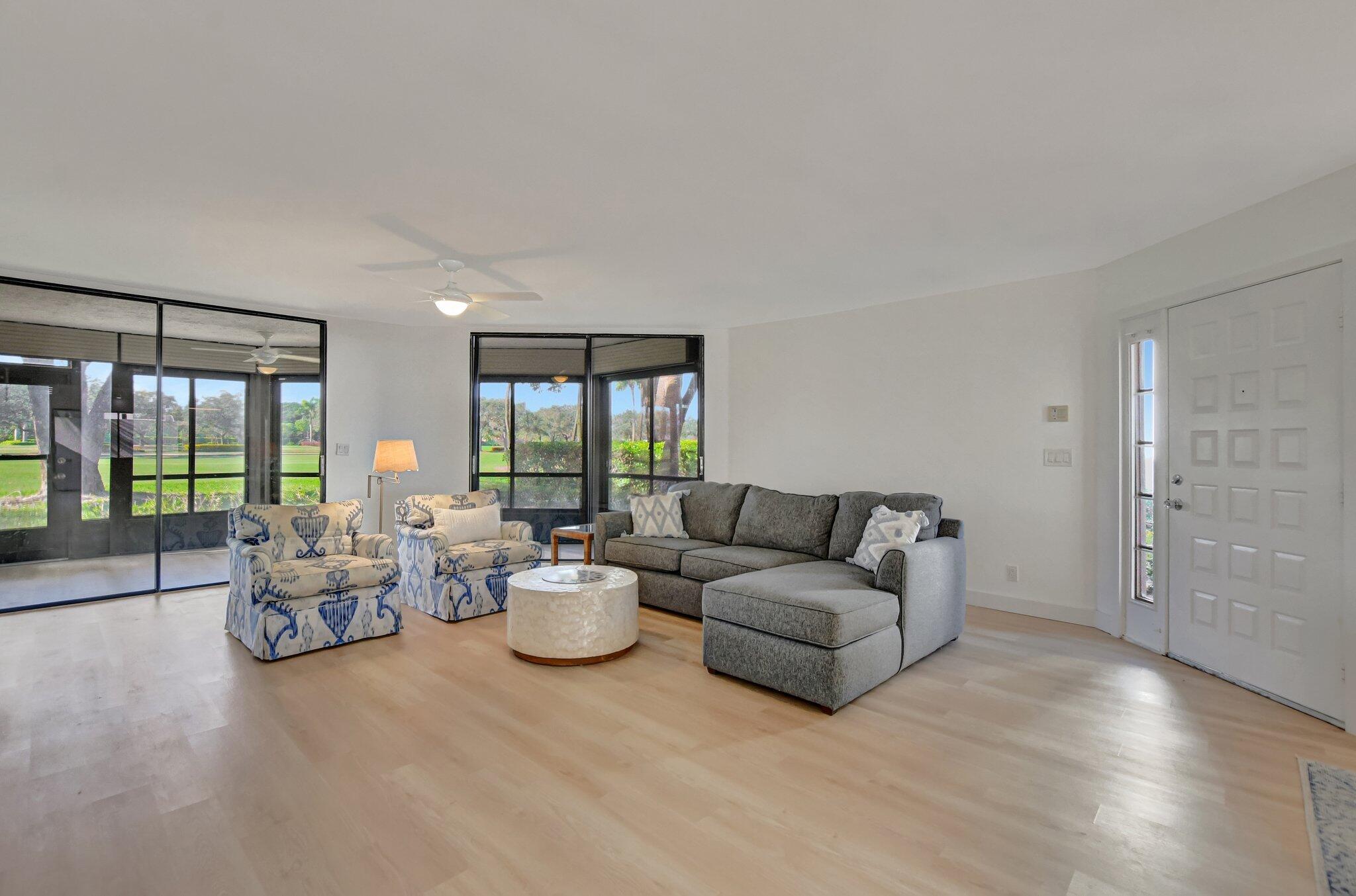 15339 Strathearn Drive 10602