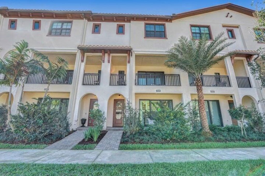 Photo of 5308 Sagan Lane, Palm Beach Gardens, FL 33418 (MLS # R10999086)