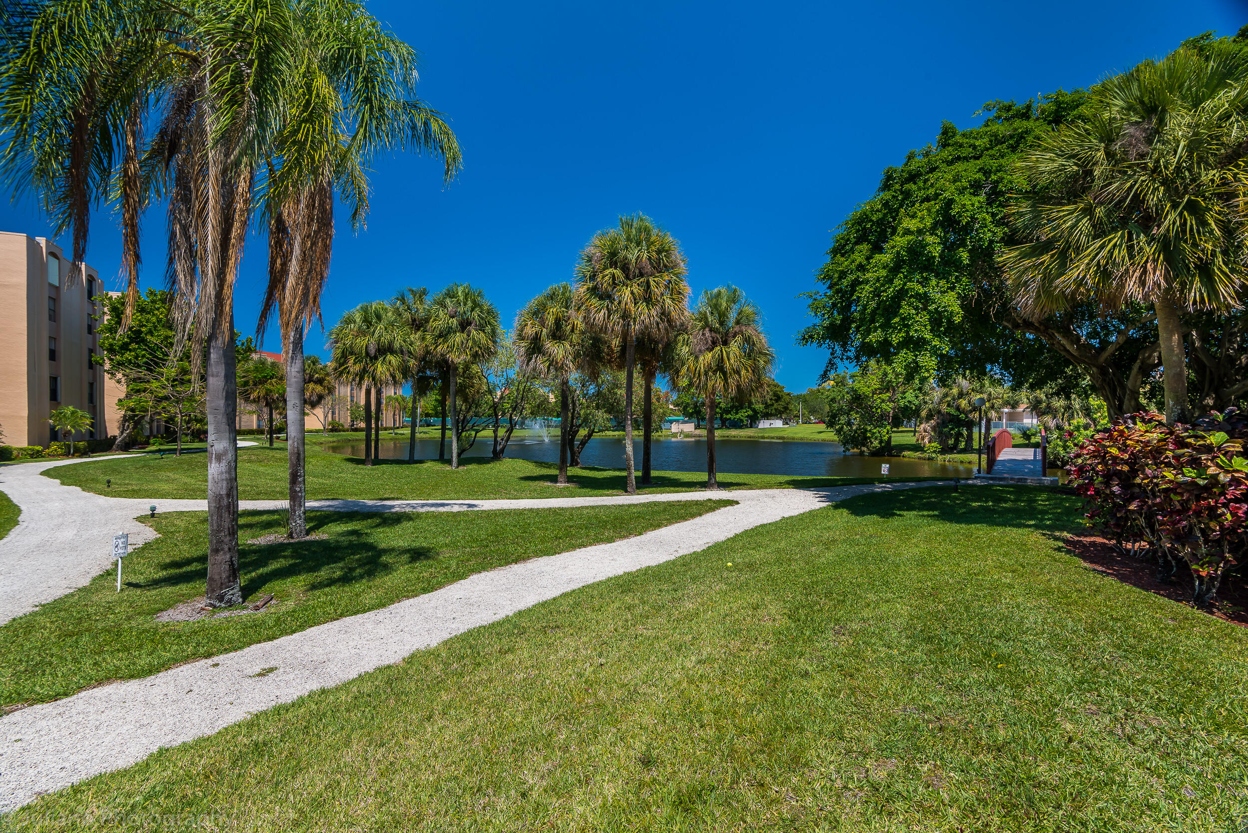 LAVERS DELRAY RACQUET CLUB CONDO - Residential Lease