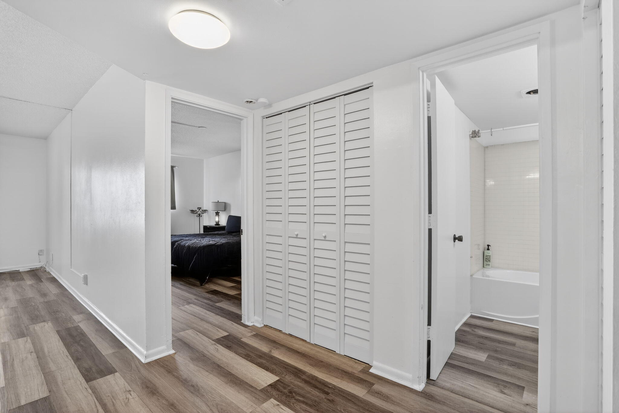 MEADOWS CONDO - Residential