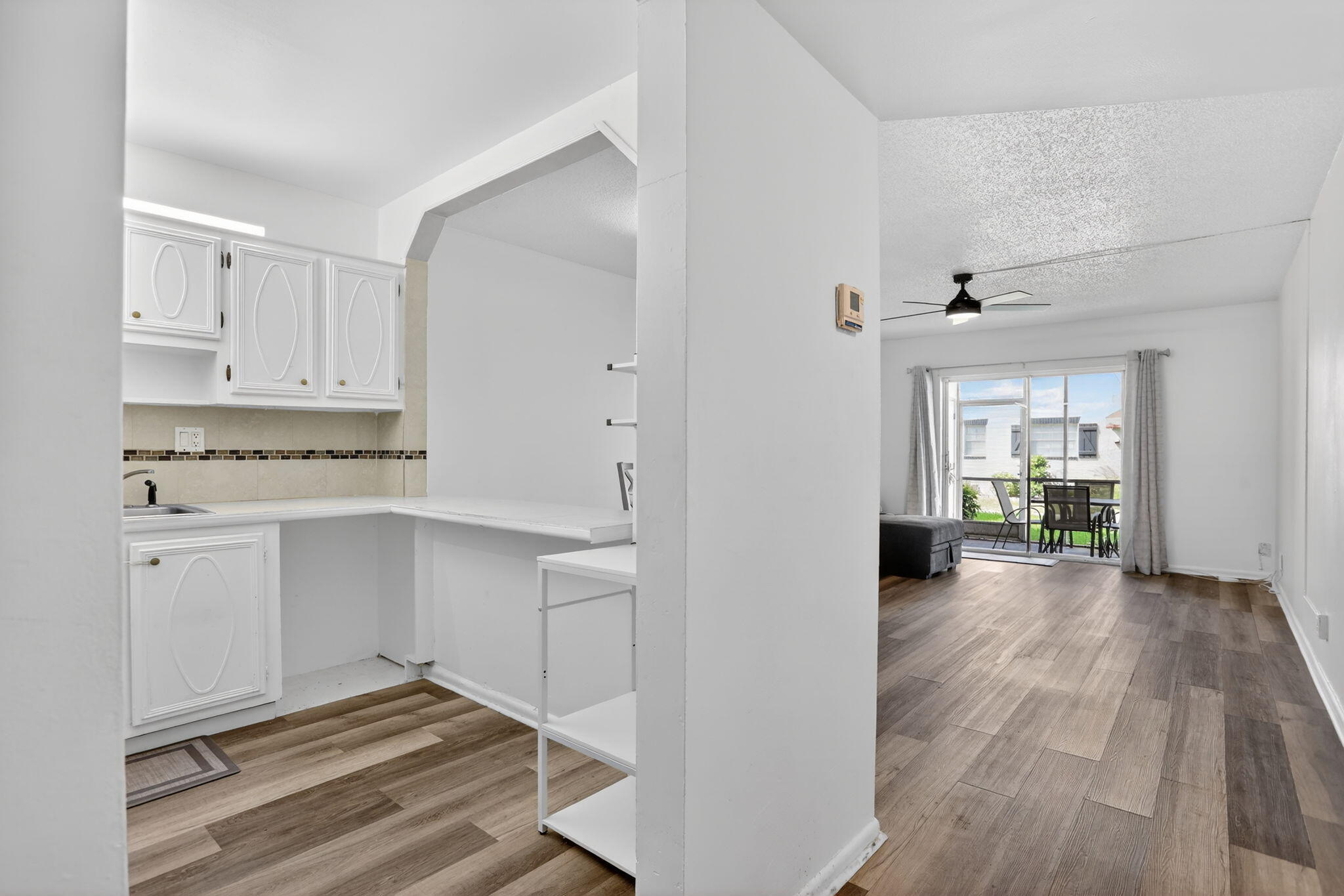 MEADOWS CONDO - Residential