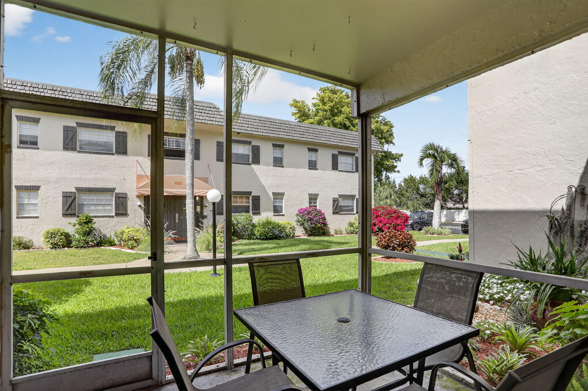 MEADOWS CONDO - Residential