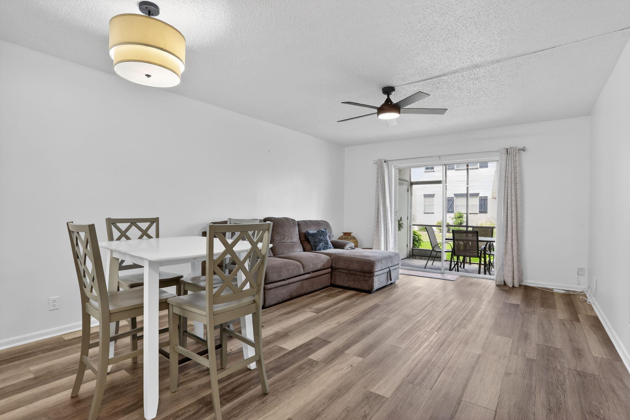 MEADOWS CONDO - Residential