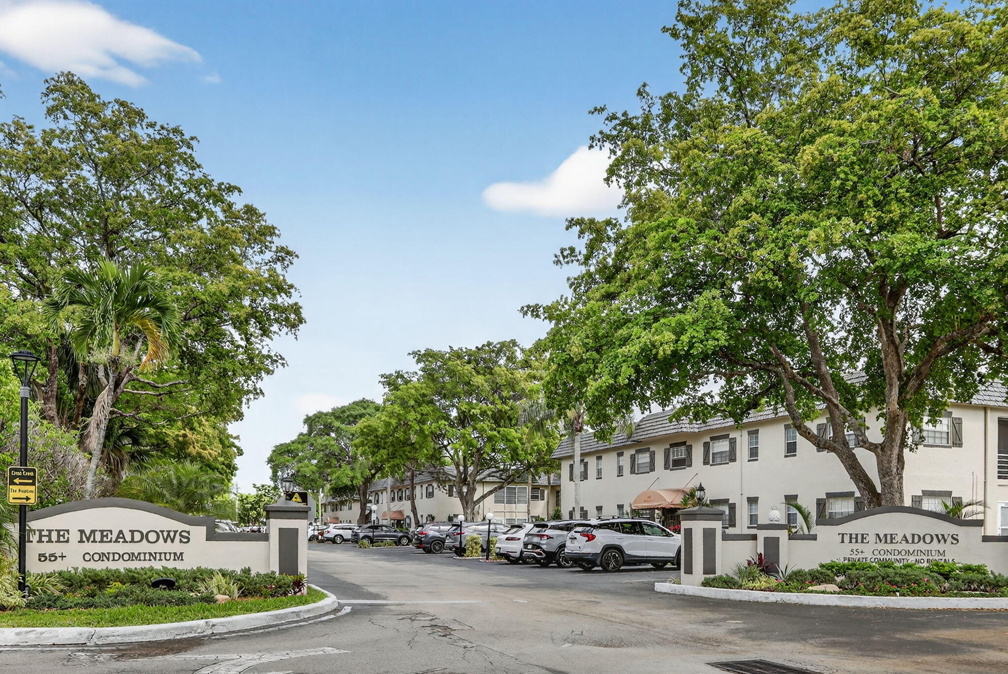 MEADOWS CONDO - Residential