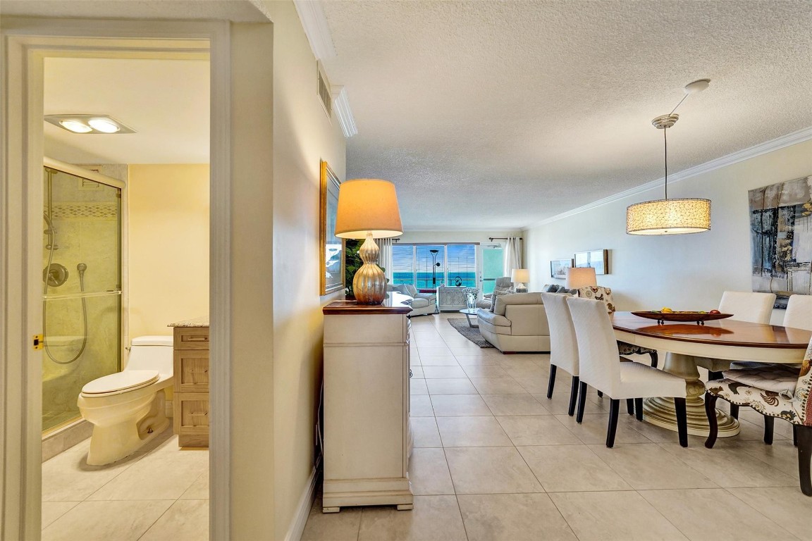 Sea Monarch - Residential