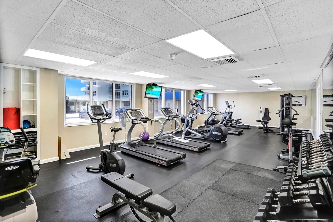 Sea Monarch - Residential