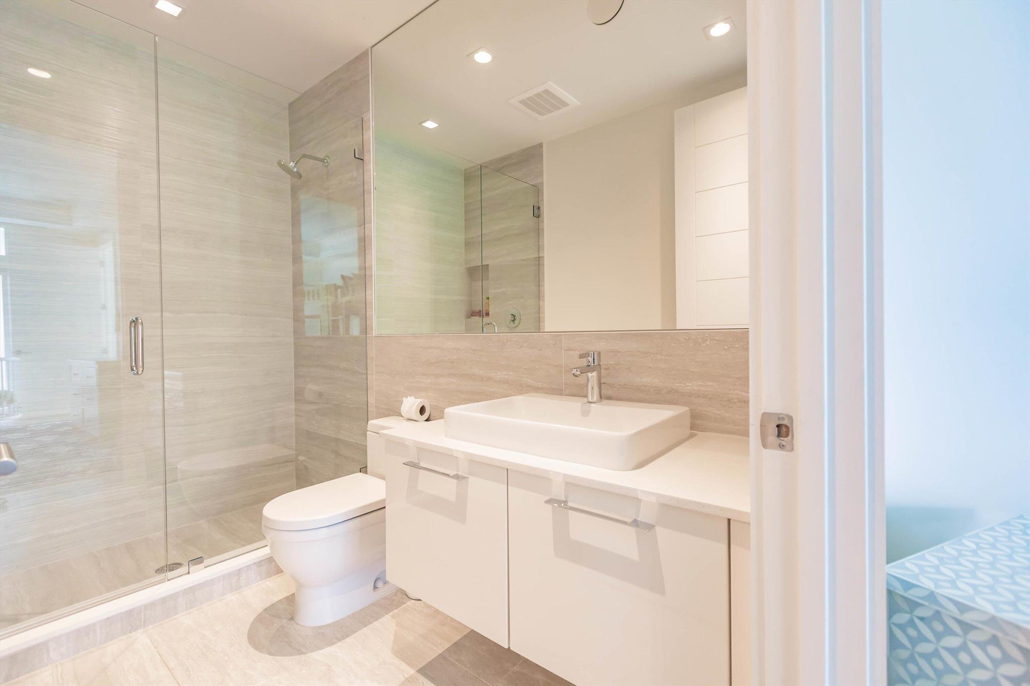 3200 SOUTH OCEAN A SEAGAT - Residential